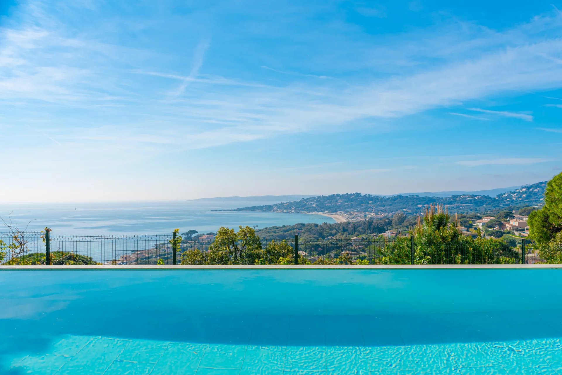 Villa vue mer panoramique à vendre à La Nartelle