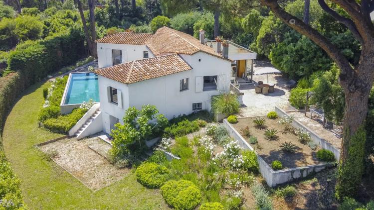 Villa vue mer panoramique à vendre à pied des plages