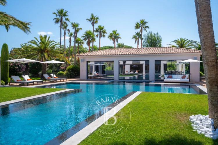 SAINT-TROPEZ - LUXUEUSE VILLA NEUVE - 7 CHAMBRES