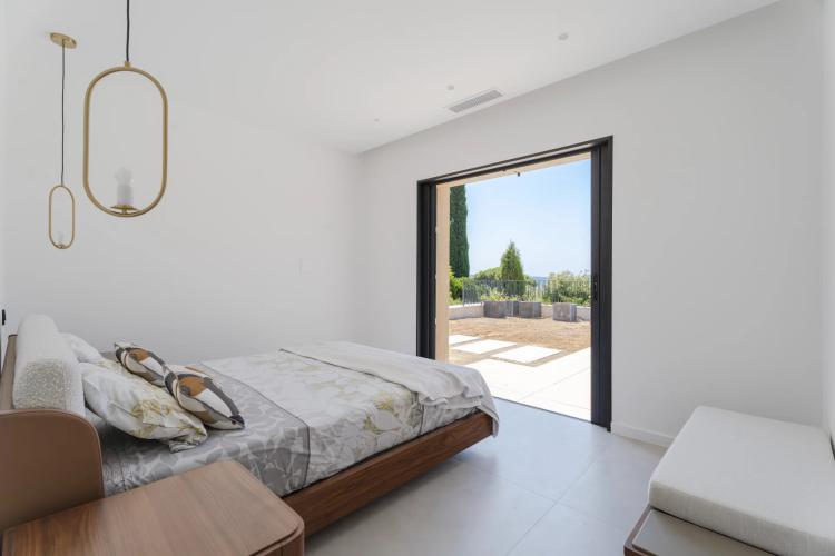 Villa vue mer à vendre à Grimaud – Domaine sécurisé Beauvallon Bartole