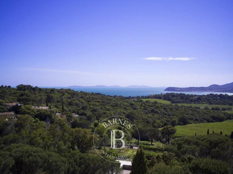 EXCLUSIVITE - LA CROIX-VALMER - Appartement de prestige