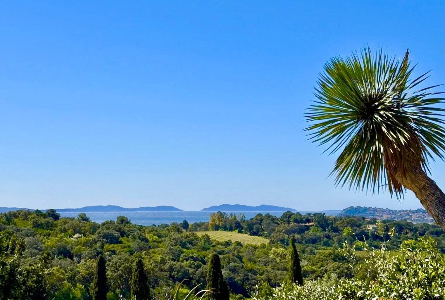 Villa vue mer proche centre et plage La Croix-Valmer