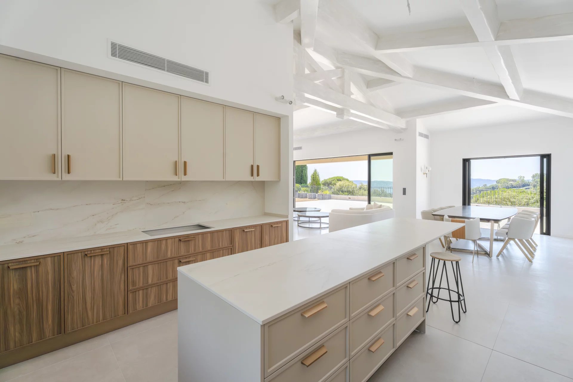 Villa vue mer à vendre à Grimaud – Domaine sécurisé Beauvallon Bartole