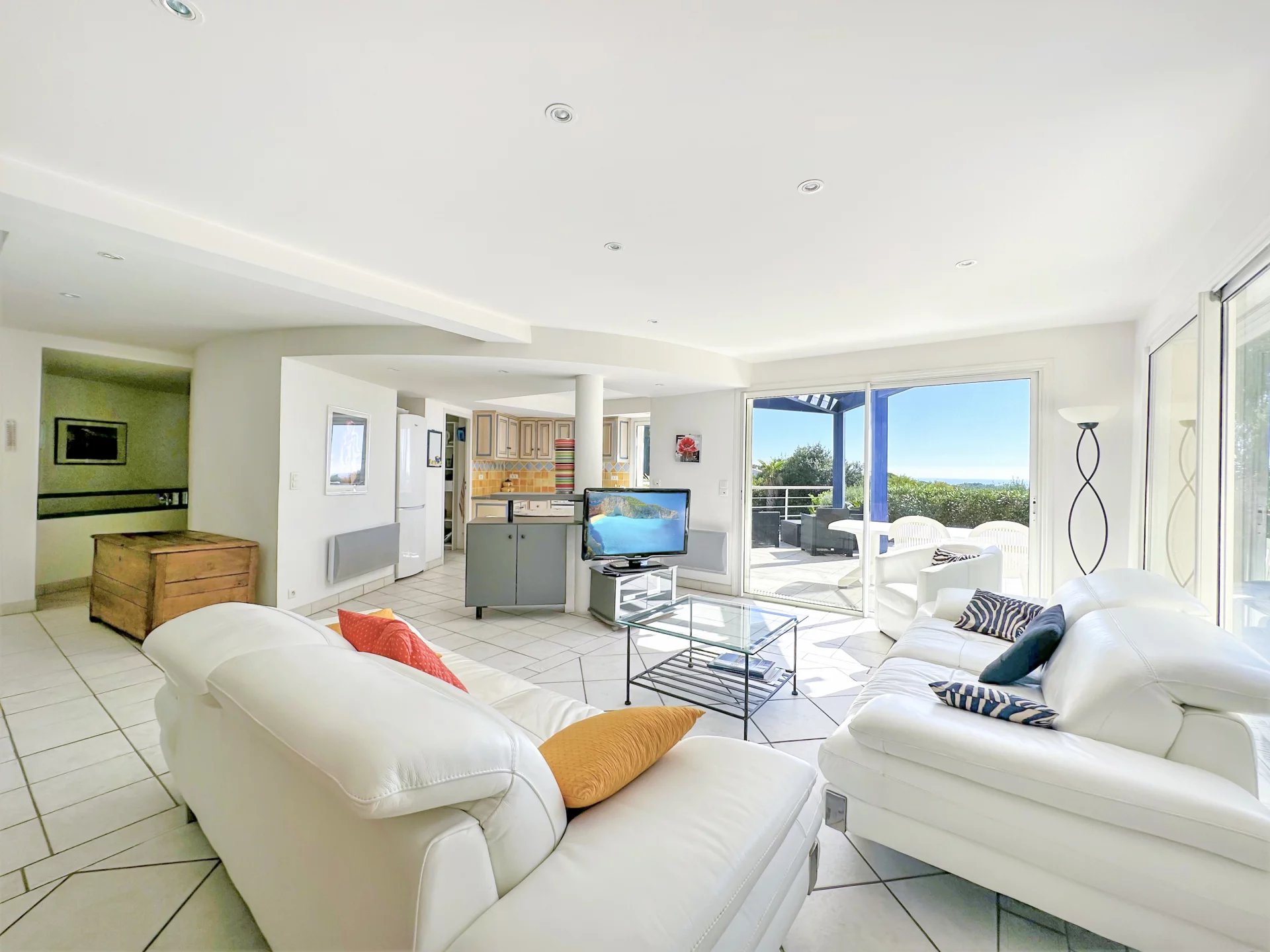 Villa vue mer à vendre proche du centre de La Croix-Valmer