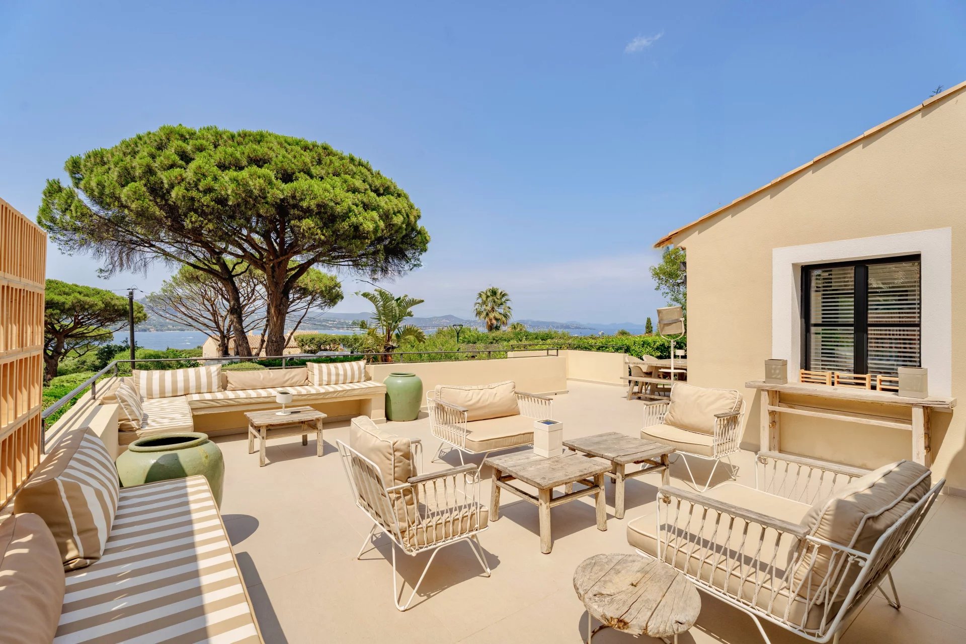 Villa vue mer à vendre à Sinopolis