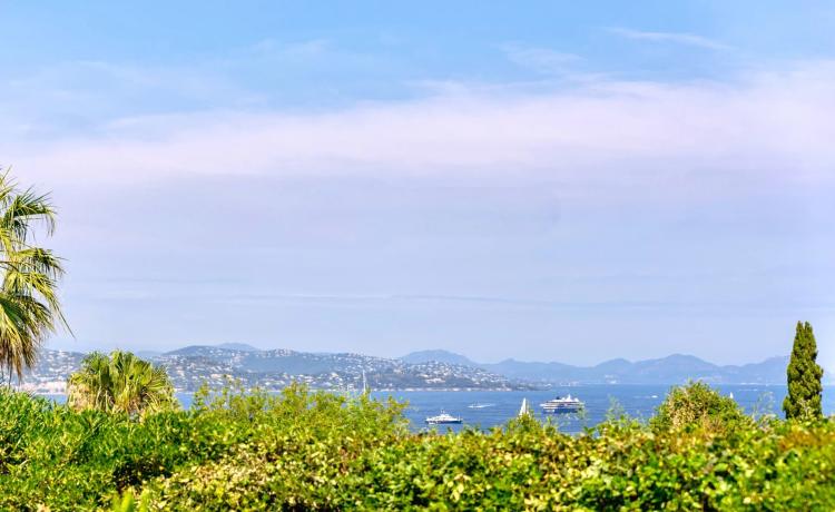 Villa vue mer à vendre à Sinopolis