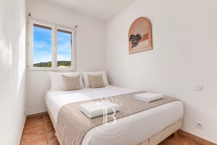 GOLFE DE SAINT TROPEZ - GASSIN - VILLA 4 CHAMBRES