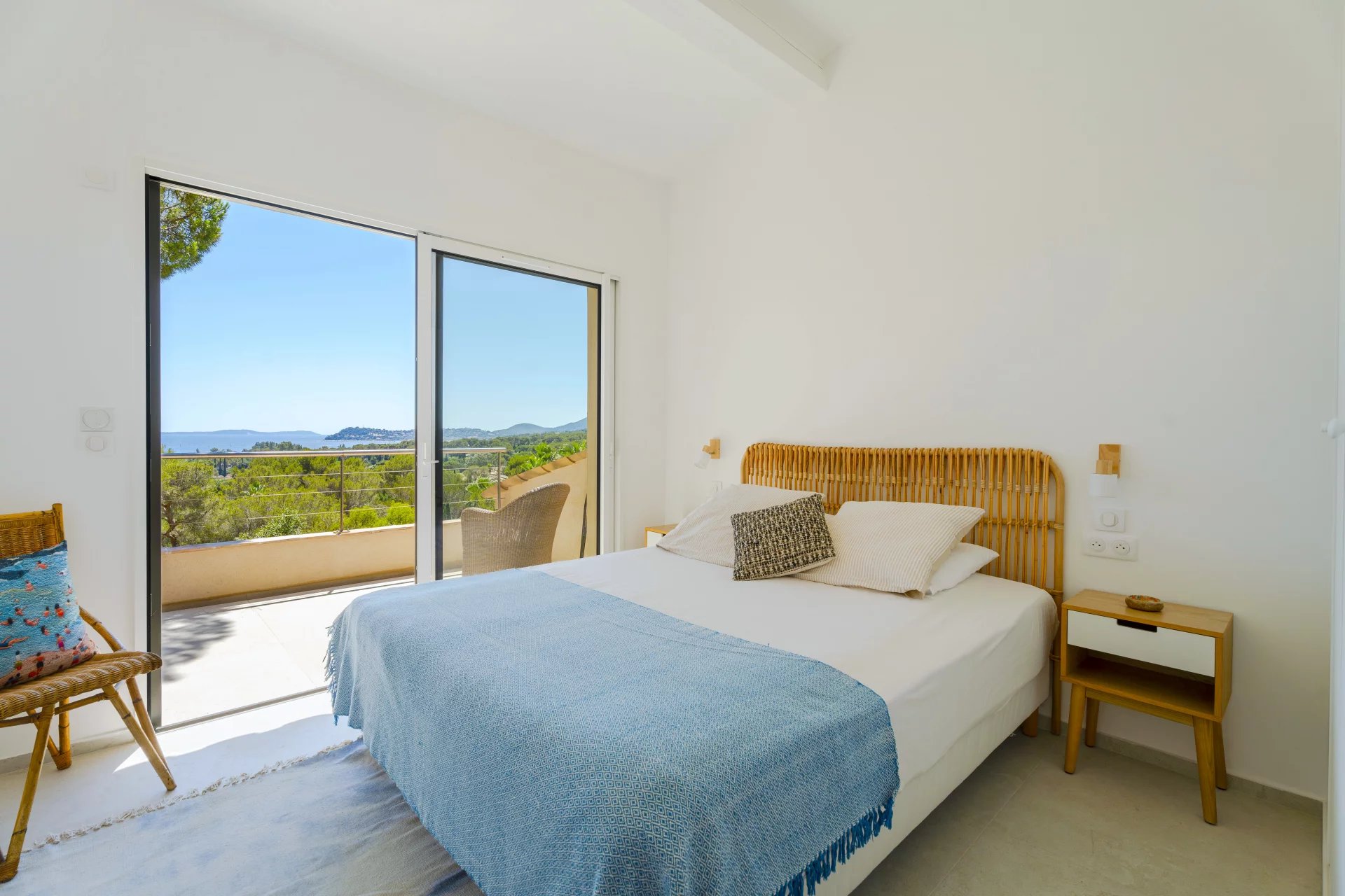 Villa contemporaine vue mer à vendre à La Croix-Valmer