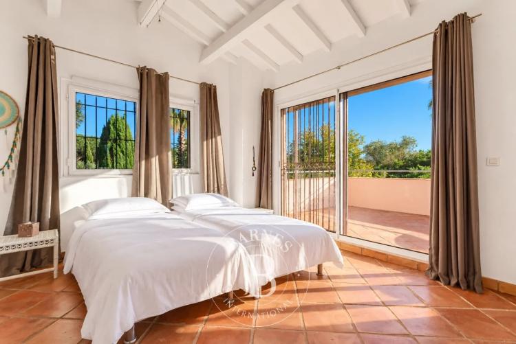 RAMATUELLE - TAHITI - VILLA PROVENCALE