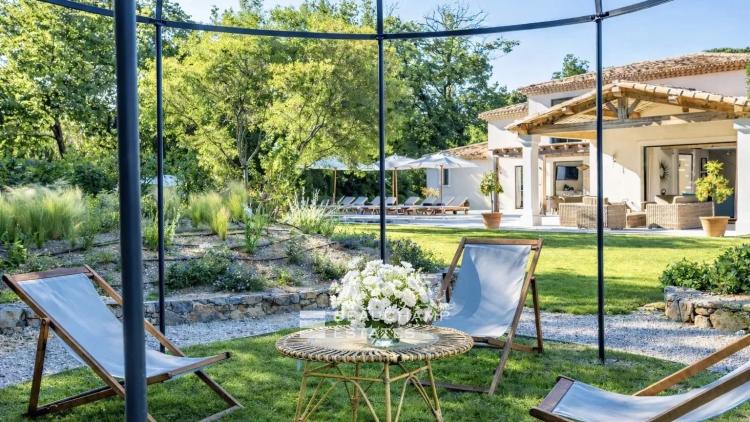 Propriété neuve à pieds de la plage des Salins et du centre de Saint-Tropez