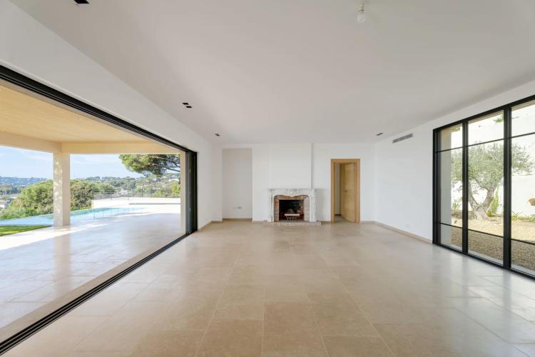 Villa vue mer panoramique à vendre à Sainte-Maxime