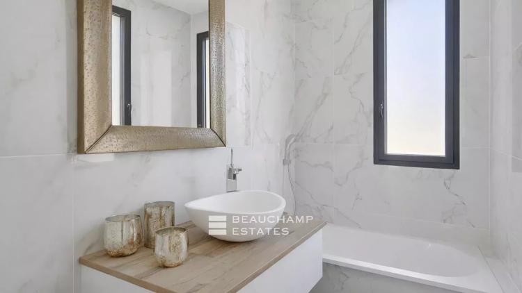Villa moderne proche de la plage des Salins, dans un domaine privé et sécurisé