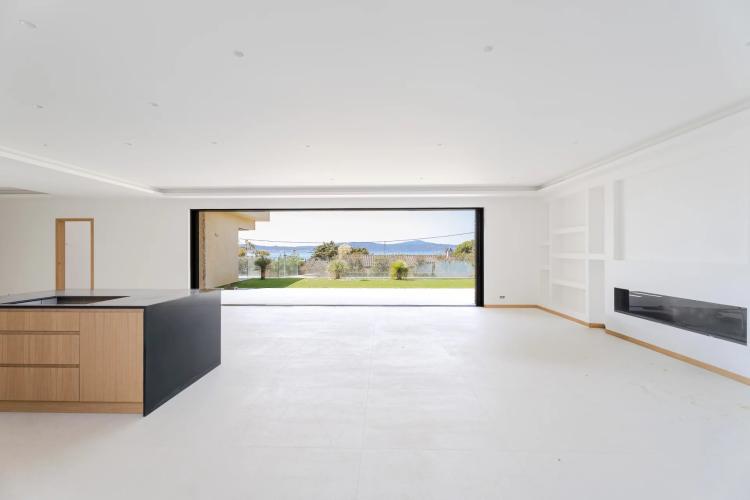 Villa neuve vue mer à vendre à Sainte-Maxime