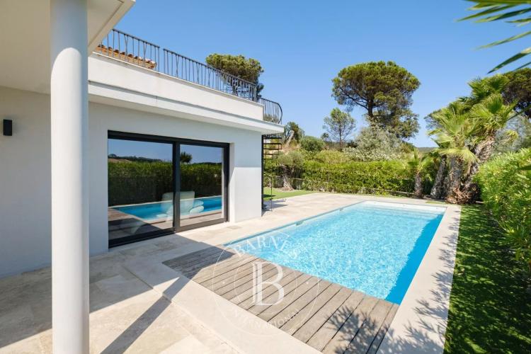 SAINTE-MAXIME - VILLA RÉCENTE - 5 CHAMBRES
