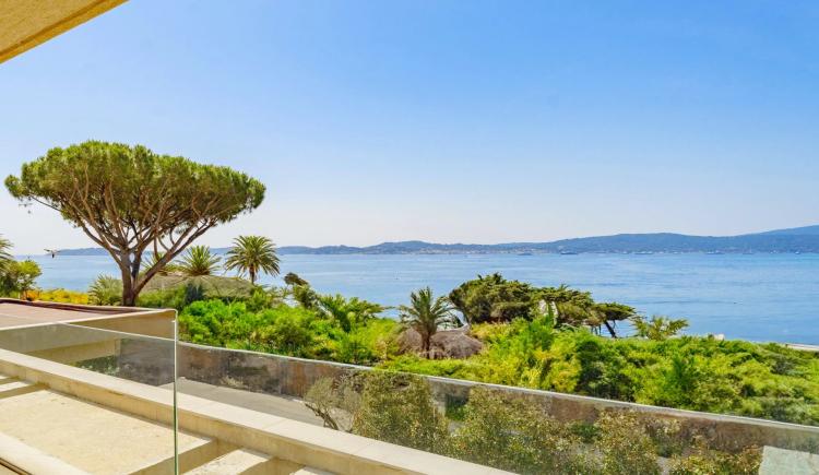 Villa neuve vue mer à vendre à Sainte-Maxime