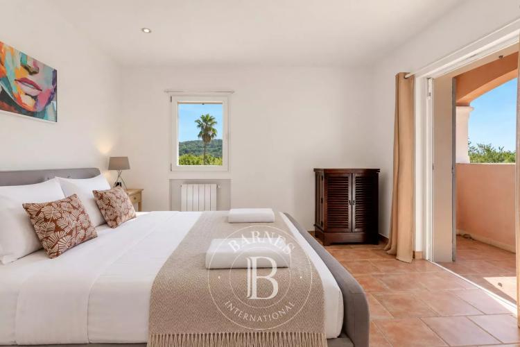 GOLFE DE SAINT TROPEZ - GASSIN - VILLA 4 CHAMBRES