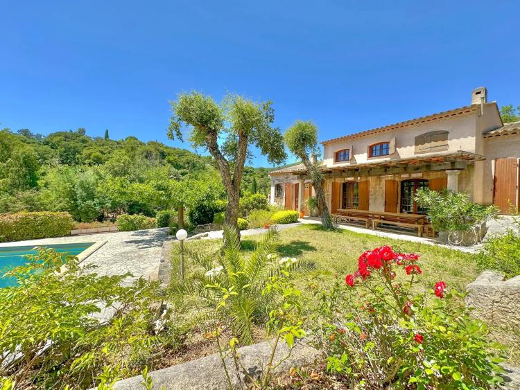 Villa à vendre à pied des plages