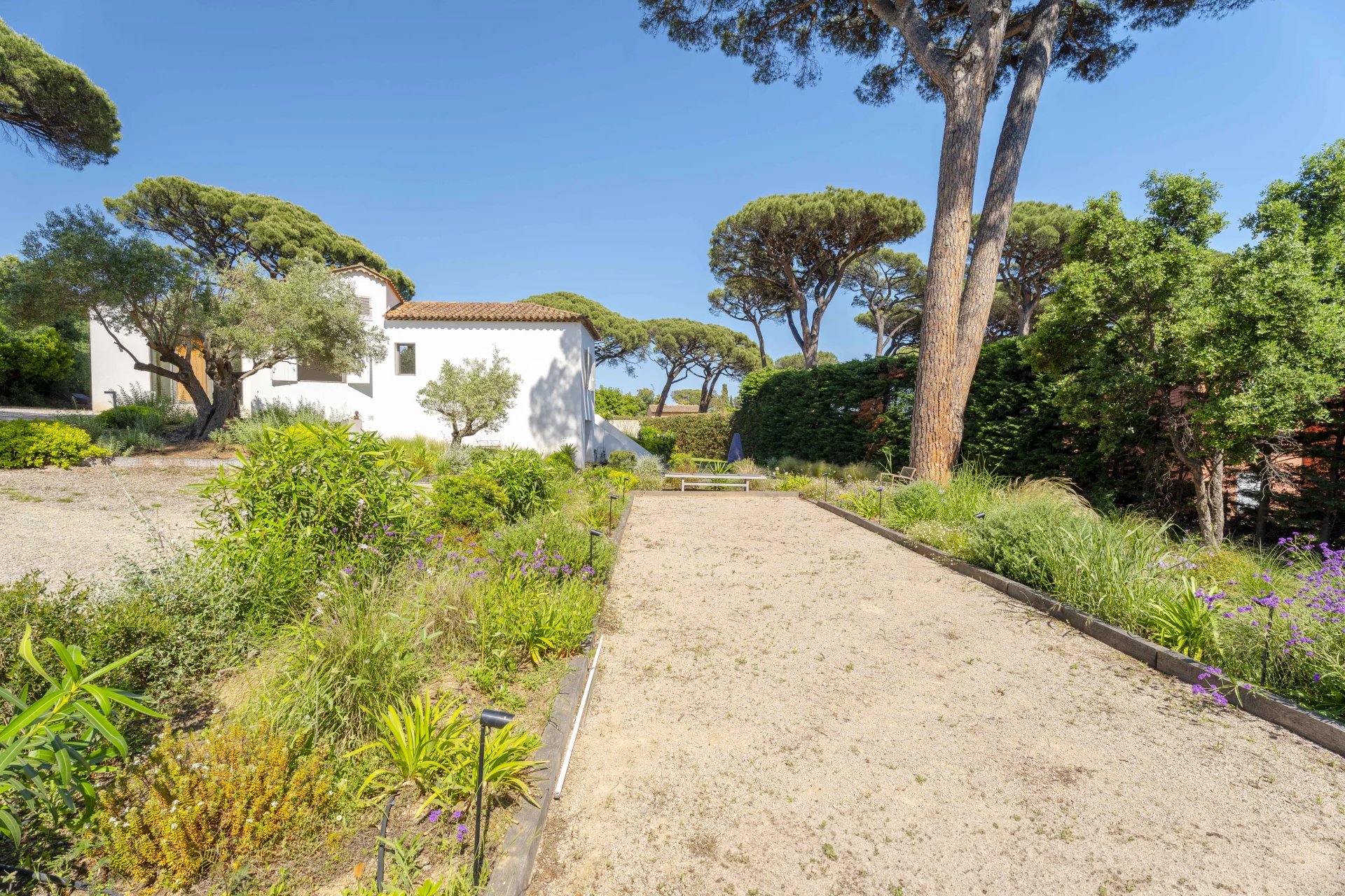 Villa vue mer panoramique à vendre à pied des plages