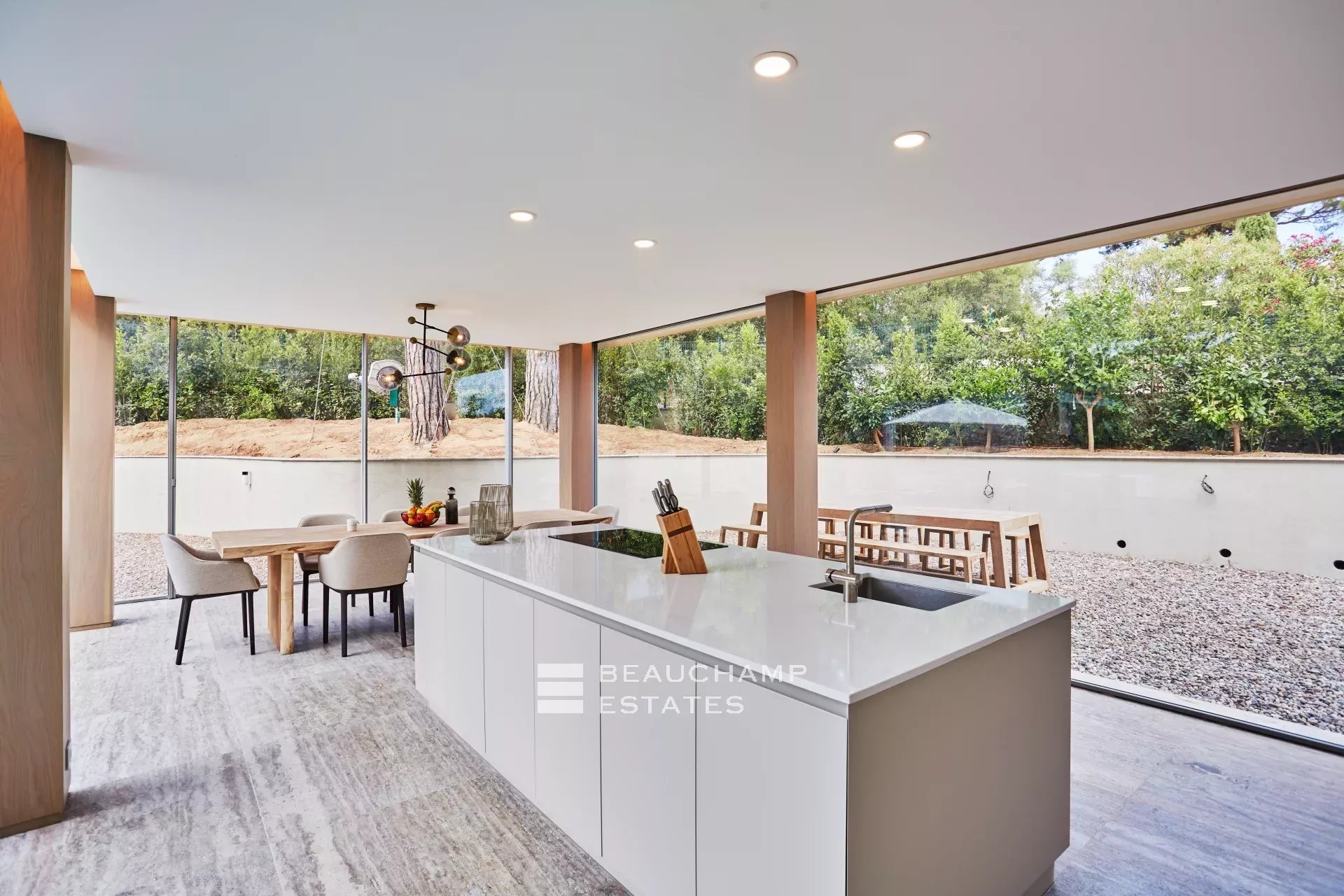 Magnifique villa dans un parc privé à Saint-Tropez