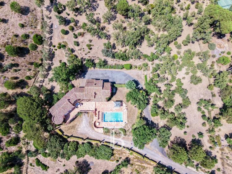 SAINTE-MAXIME - DOMAINE PRIVÉ -  VUE MER - PISCINE