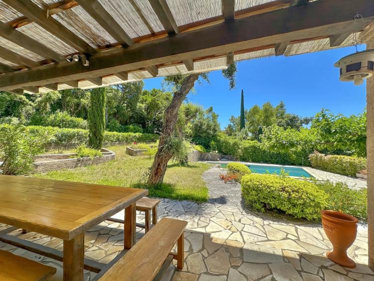 Villa à vendre à pied des plages