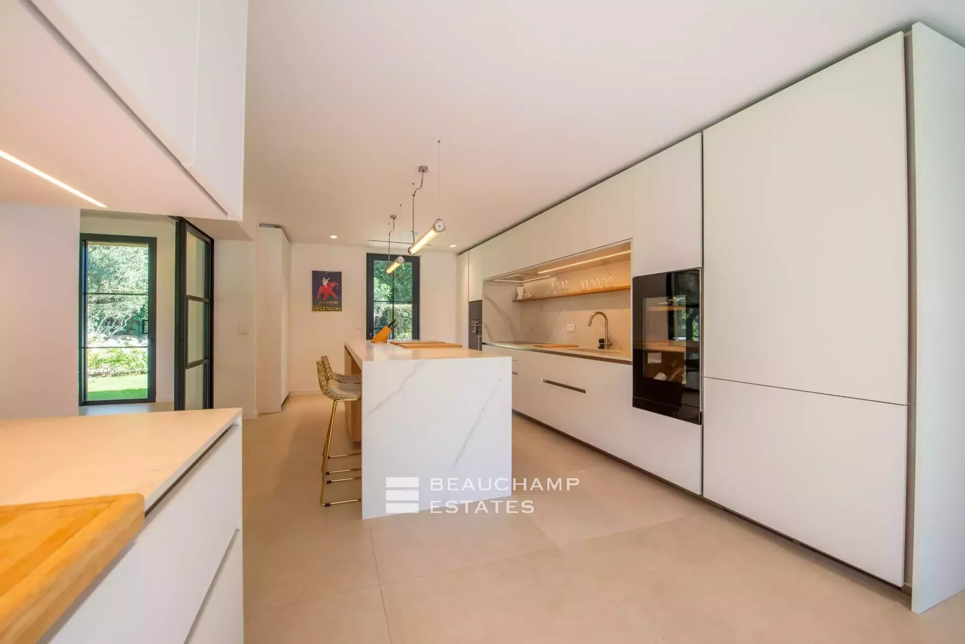 Villa neuve au coeur des Parcs de Saint-Tropez