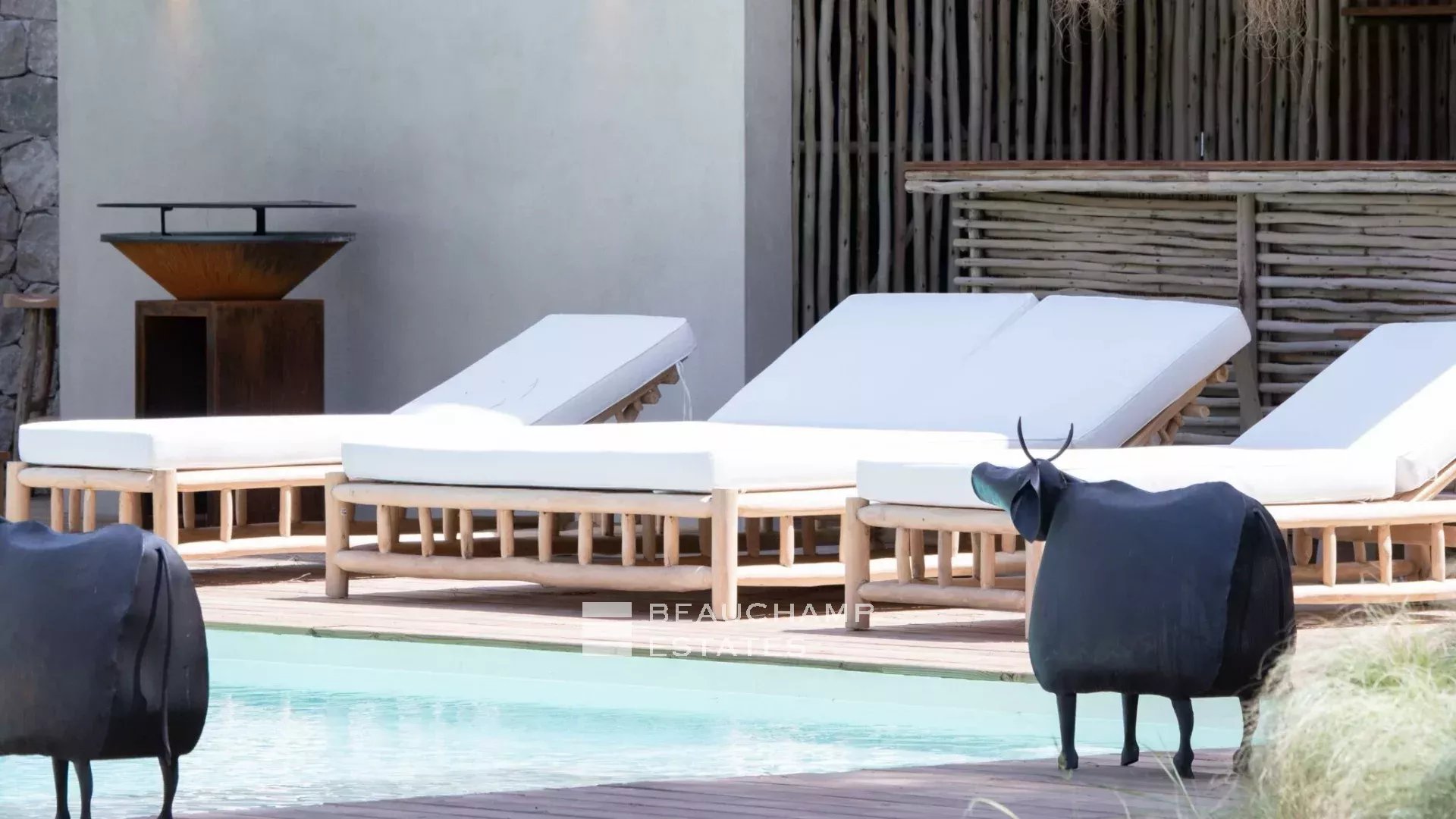 Villa luxueuse esprit balinaise située à Ramatuelle à quelques minutes des plages de Pampelonne