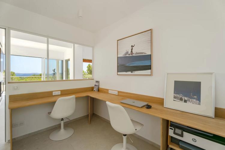 Villa contemporaine vue mer à vendre à La Croix-Valmer