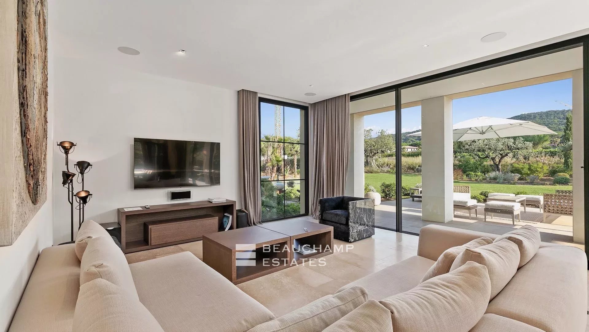 Splendide propriété 6 chambres dans un domaine Privée à Saint-Tropez
