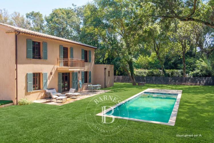 GRIMAUD - VILLA  - 4 CHAMBRES - PISCINE - GARAGE