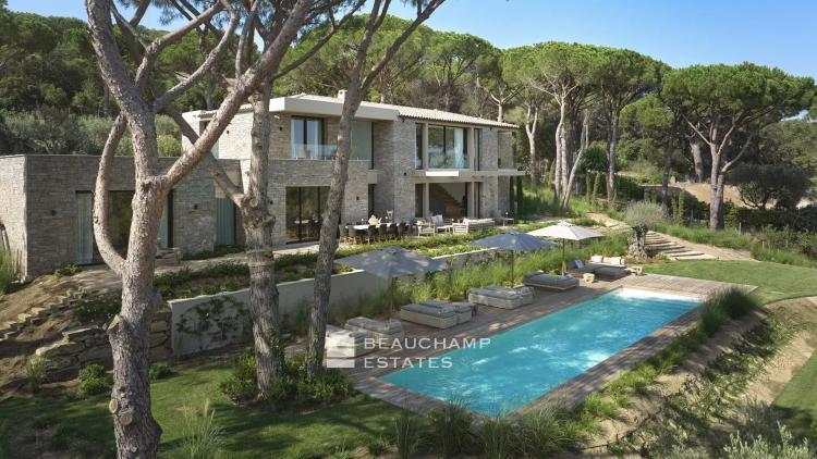 Luxueuse villa de 6 chambres à deux pas du Centre de Saint-Tropez