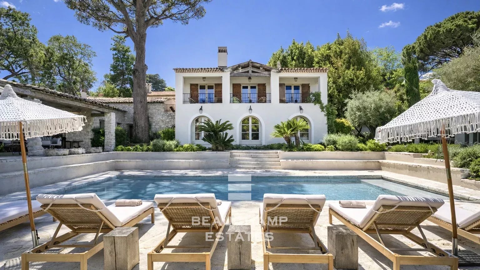 Villa néo-provençale chic à deux pas du centre ville de Saint-Tropez