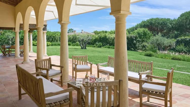 Saint-Tropez , Les Parcs - Propriété de charme à quelques minutes de St Tropez dans un domaine privé