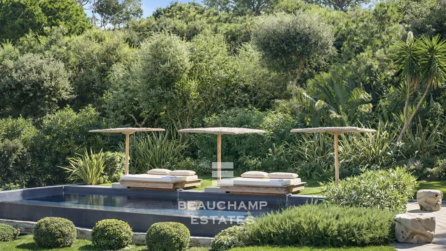 Saint-Tropez Les parcs - Propriété prestigieuse avec accès direct à la mer