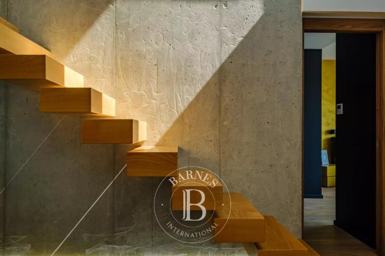 EXCLUSIVITÉ - SAINTE-MAXIME –DOMAINE PRIVÉ - VILLA CONTEMPORAINE - VUE MER