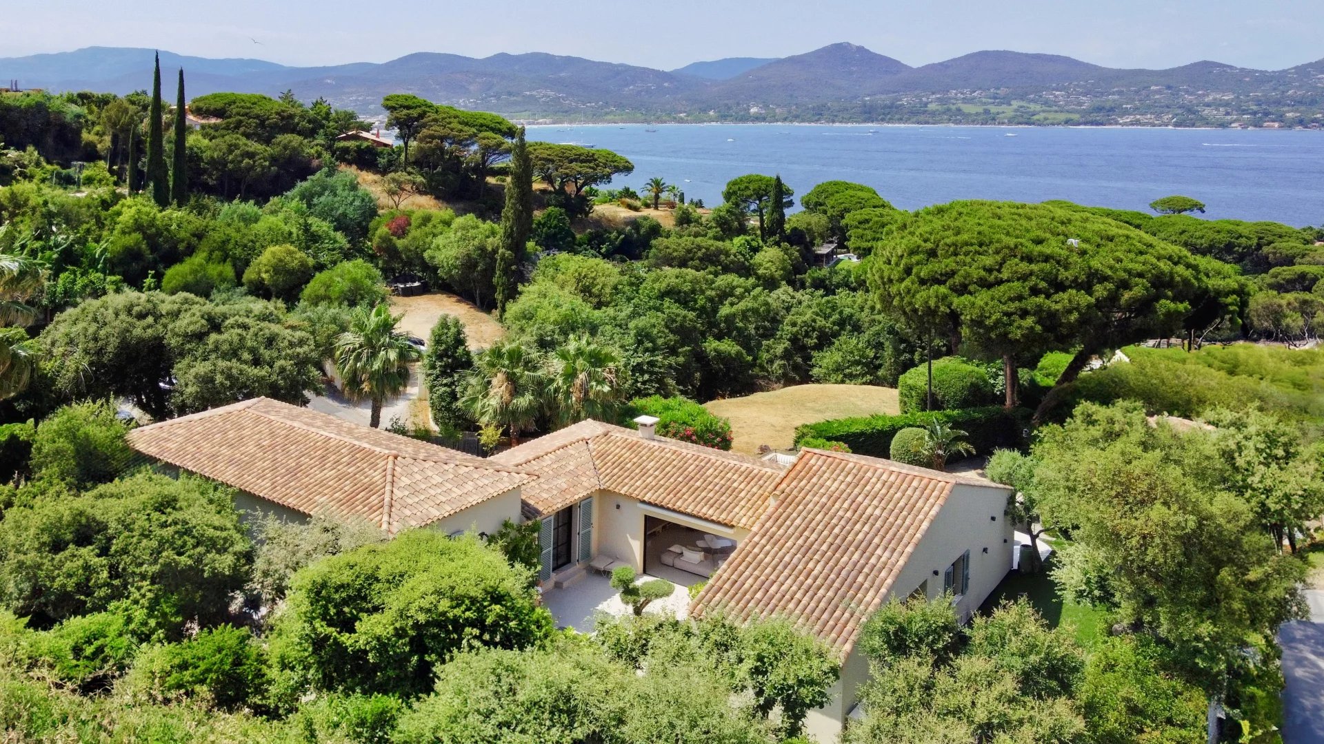 Villa vue mer à vendre à Sinopolis