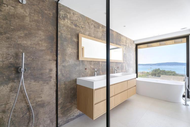 Villa neuve vue mer à vendre à Sainte-Maxime