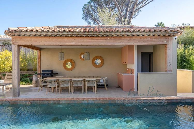 Saint-Tropez – Villa avec vue mer et village