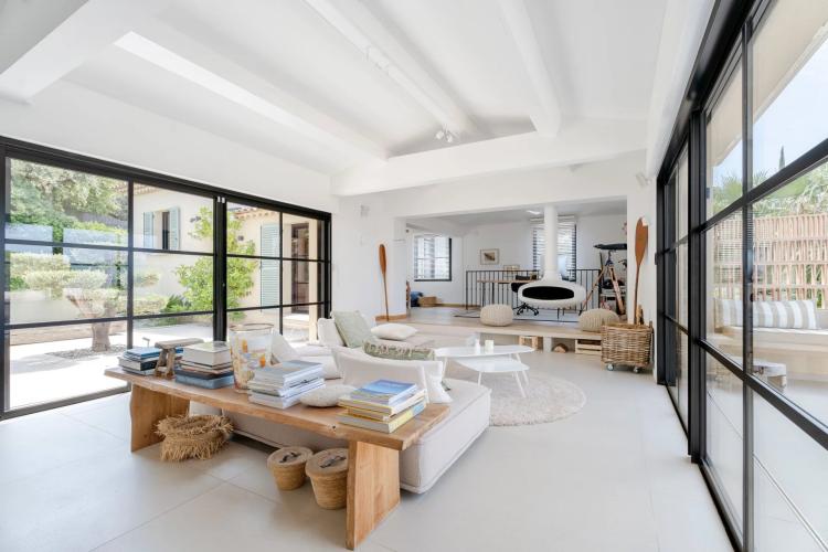 Villa vue mer à vendre à Sinopolis