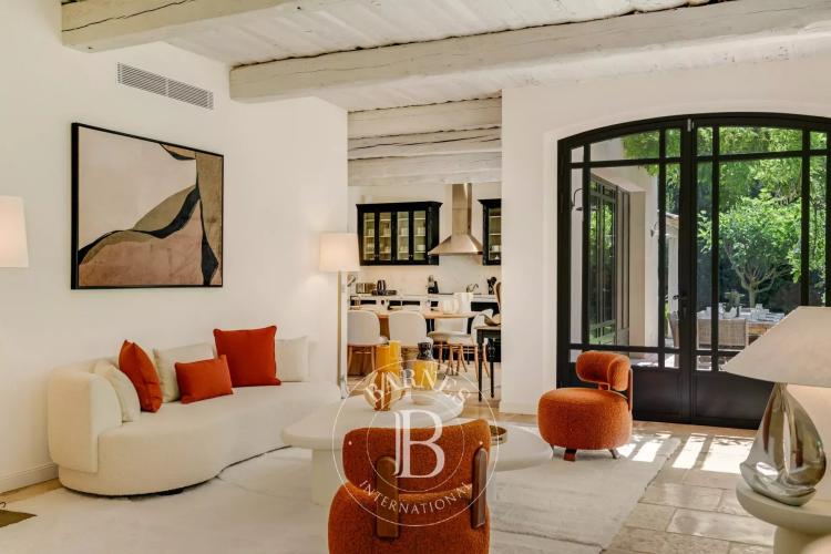 SAINT-TROPEZ – VILLAGE À PIED – PROPRIÉTÉ DE DEUX VILLAS