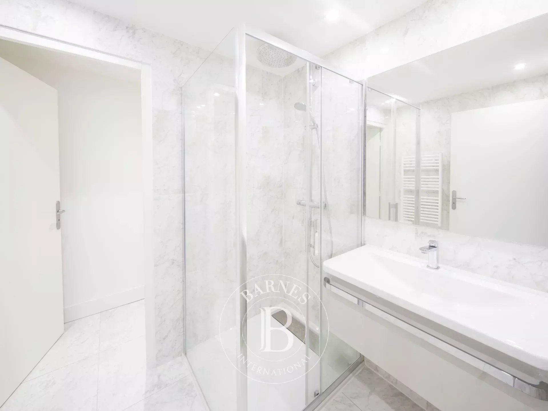 EXCLUSIVITE - LA CROIX-VALMER - Appartement de prestige