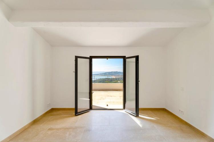 Villa vue mer panoramique à vendre à La Nartelle