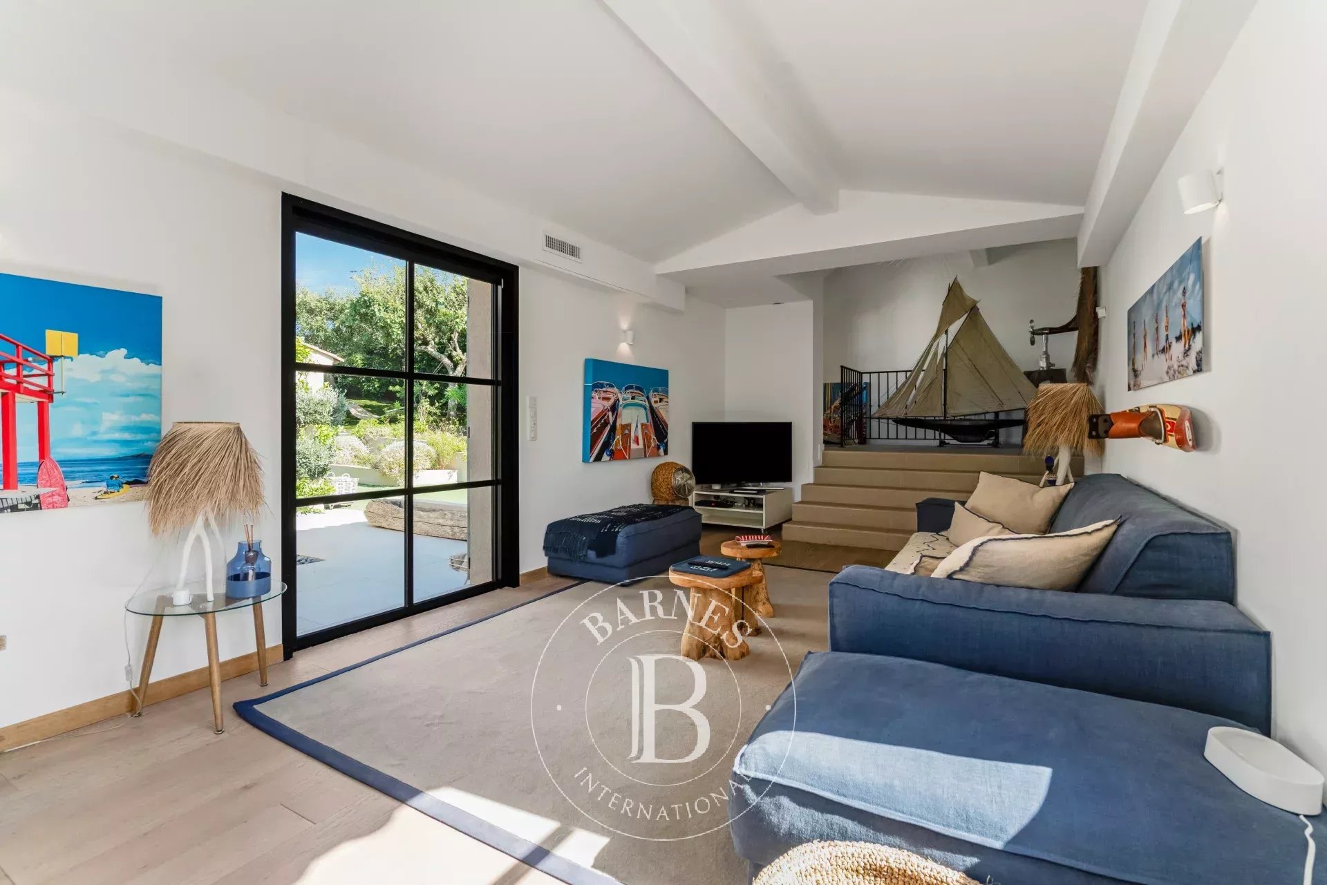 PROCHE DE SAINT TROPEZ - GASSIN - DOMAINE PRIVE - VUE MER