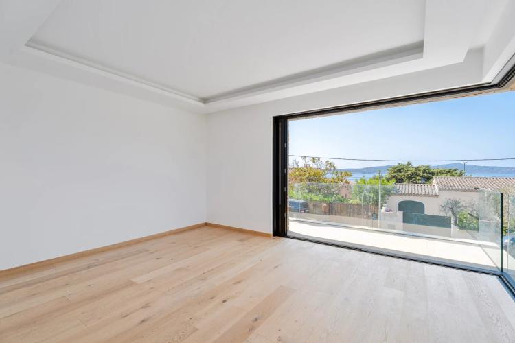 Villa neuve vue mer à vendre à Sainte-Maxime