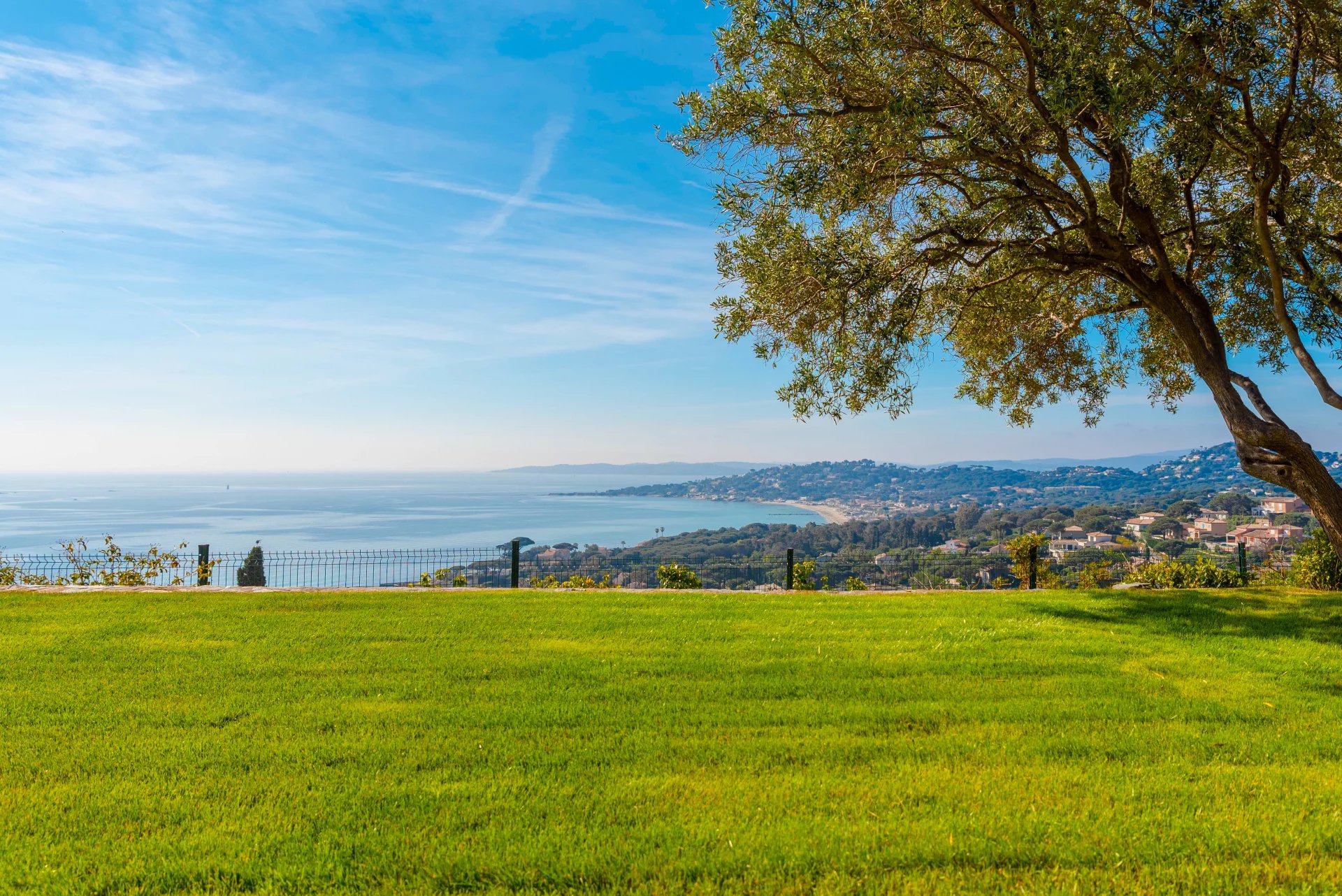 Villa vue mer panoramique à vendre à La Nartelle