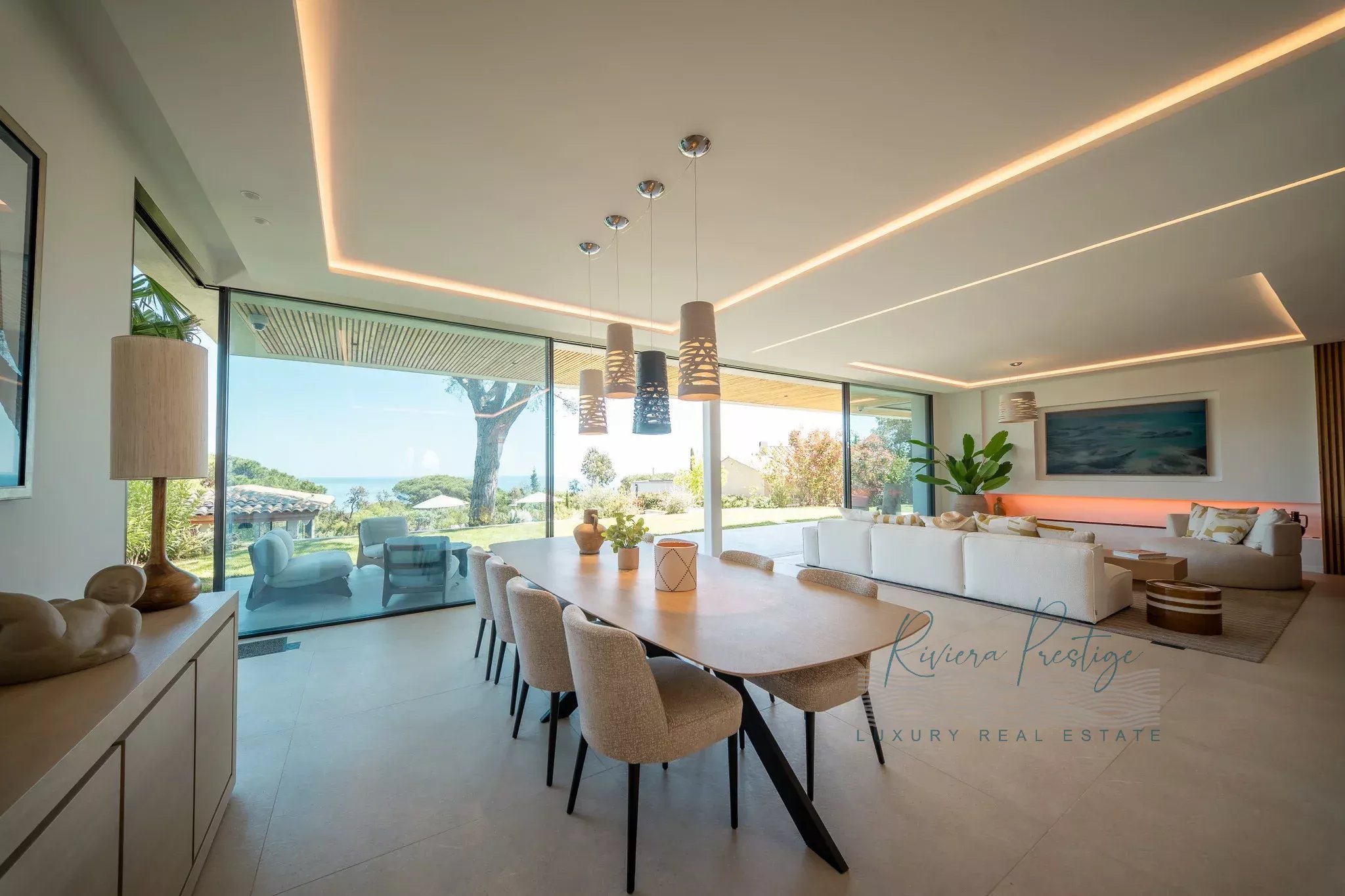 SAINTE-MAXIME - CONTEMPORAINE NEUVE VUE MER