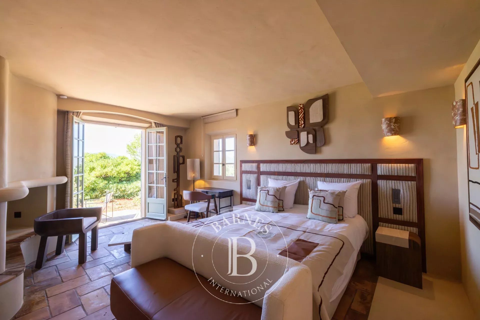 LOCATION SAISONNIERE - Villa Grimaud - Vue dégagée
