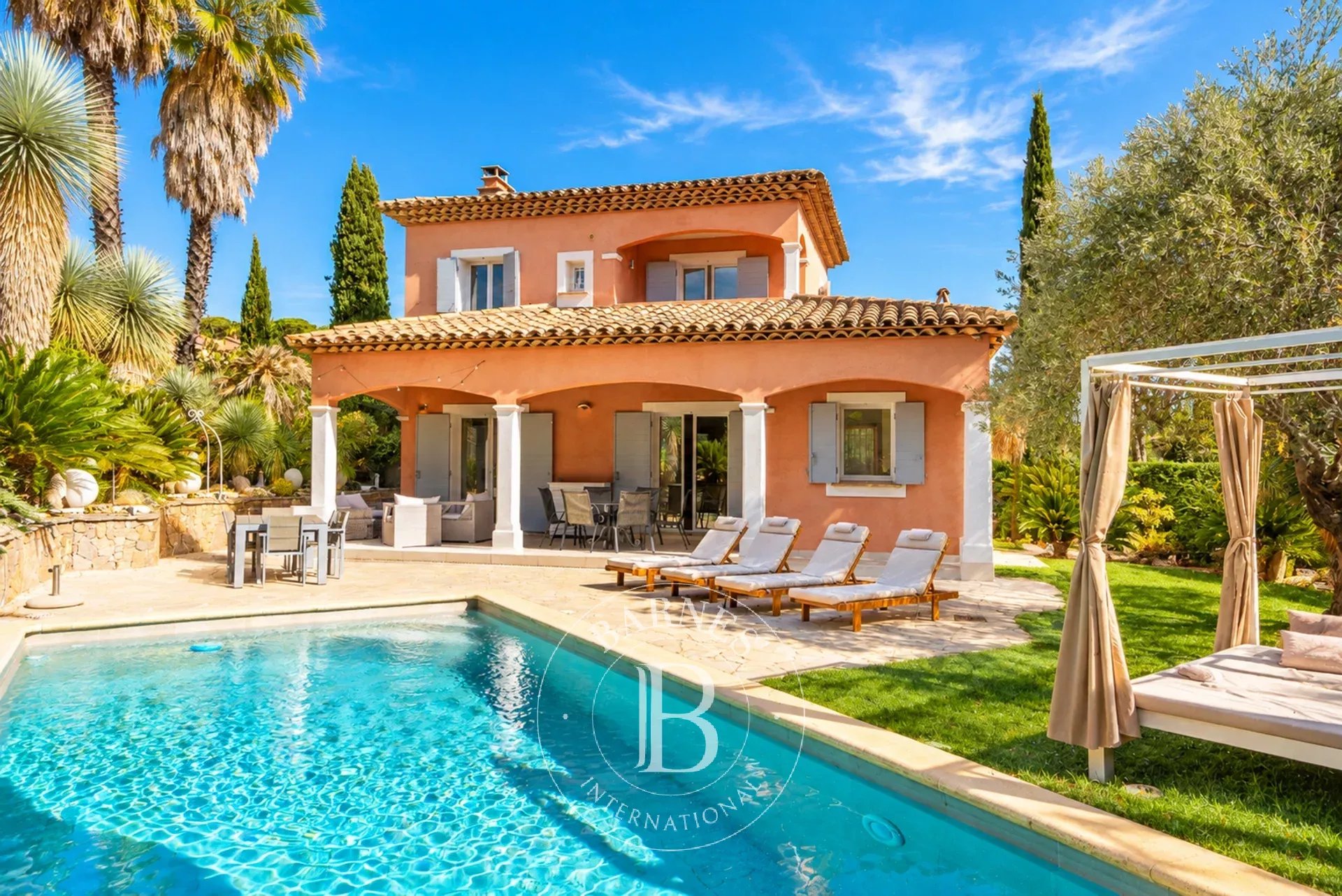 GOLFE DE SAINT TROPEZ - GASSIN - VILLA 4 CHAMBRES