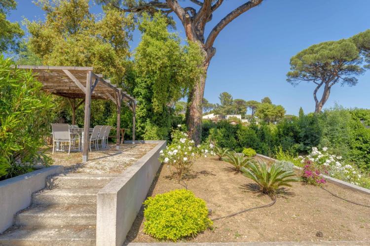 Villa vue mer panoramique à vendre à pied des plages